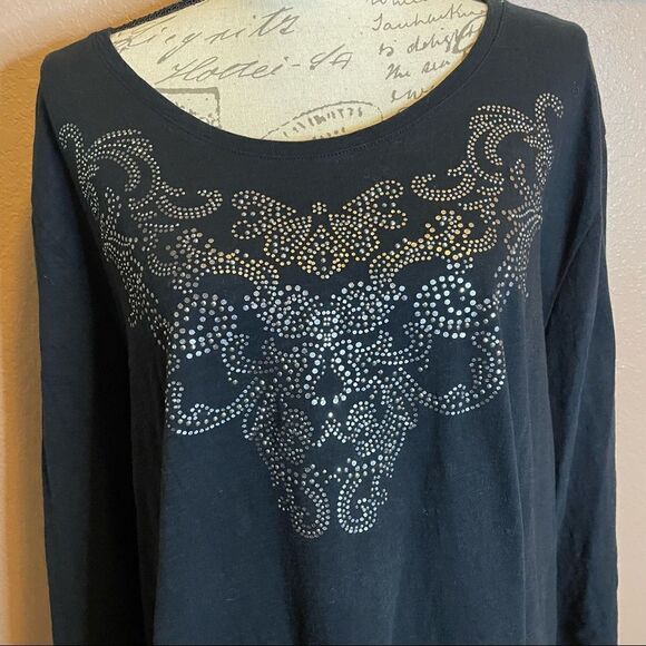 Catherine’s black top with gold and silver studs - Picture 2 of 6